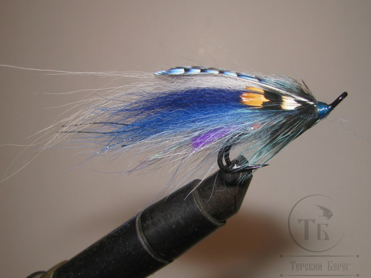 Муха лососёвая на двойнике ( 51 ) Blue Jay Hot Purple Tail Long Hering Partridge Heavy Double № 2