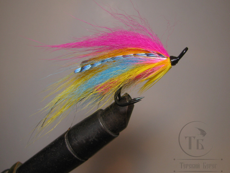 Муха лососёвая на двойнике ( 101 ) Blue Jay Pink Canary Partridge Heavy Double № 2