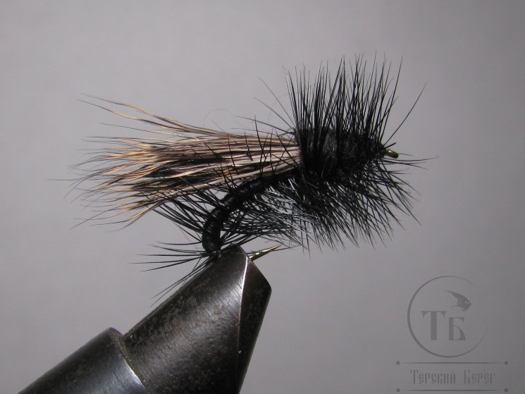 Муха сухая Stimulator ( 46 ) Black крючок № 10 ( Kumho )