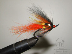 Муха лососёвая на двойнике ( 1 ) Cascade Fire Orange Pahtakorva Partridge Patriot Black №4