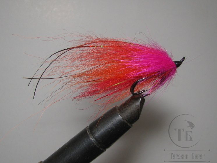Mуха лососевая Pink / Purple ( 8 ) Varzuga Hot Orange Pink крючок Kamasan Black № 6