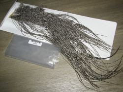 Седло 1/2 Whiting Dry Fly Midge Bronze Grizzly 
