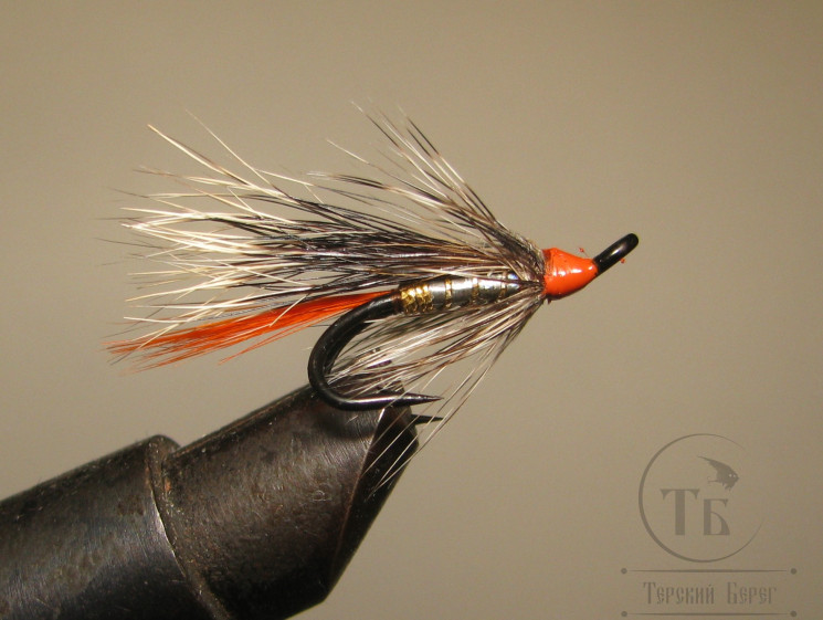 Муха лососевая на двойнике "Летняя Кольская" ( 6 ) Silver Badger Partridge HD № 8