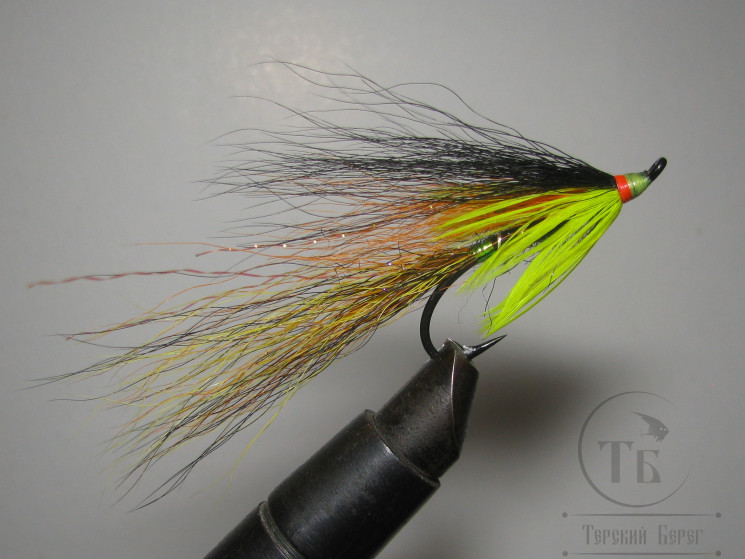 Муха лососевая на одинарном крючке ( 10 ) "WG Shot Gunn" Kumho Salmon Black № 6