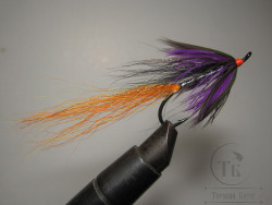 Муха лососевая на одинарном крючке ( 12 ) "Purple Cascade" Kumho Salmon Black № 2