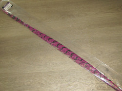 Центральное хвостовое перо алмазного фазана Lady Amherst Center Tail Hot Pink Orvis