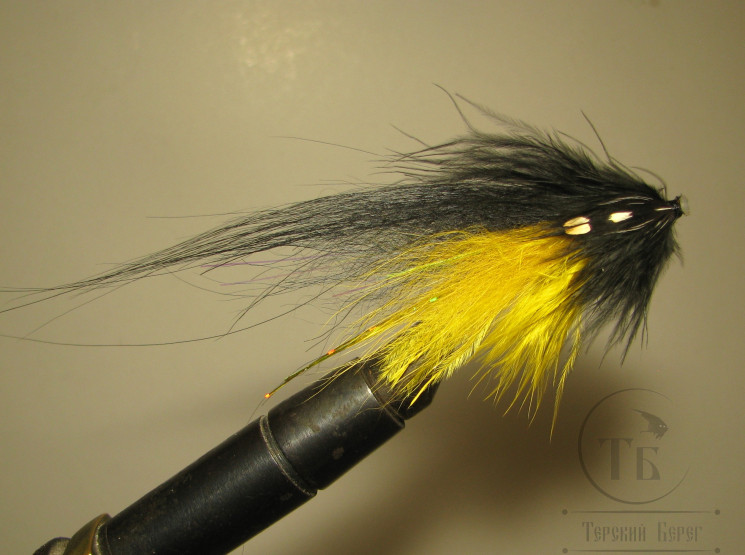 Муха лососёвая скандинавское крыло ( 55 ) Golden Killer Marabou Monkey ( пластик 1,0 дюйм )