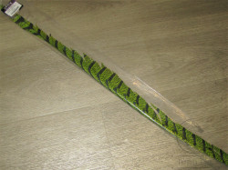 Центральное хвостовое перо алмазного фазана Lady Amherst Center Tail Fl. Chartreuse Orvis