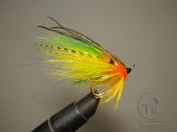 Mуха лососевая на двойнике ( 9 ) Robin Hood Highlander Green Bright крючок Mustad DL71 Gold № 4