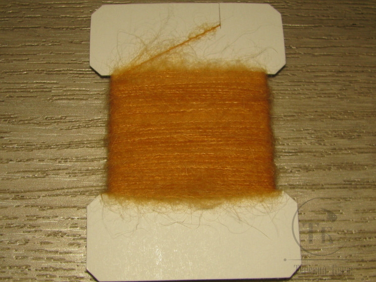 Шерстяная пряжа Mohair Dub Sm. Amber 10 m. 