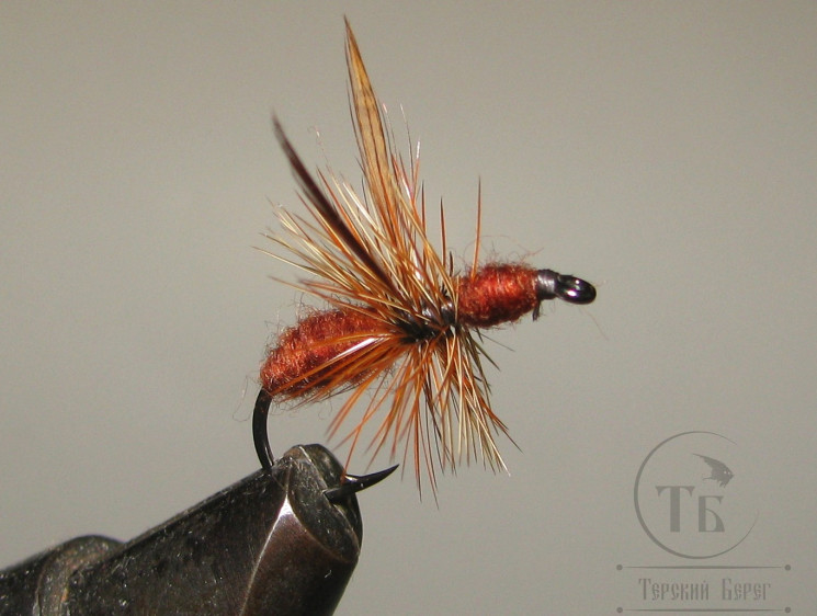 Муха муравей Ant Dif. ( 4 ) Dubb. Brown Wing Kumho Dry № 10