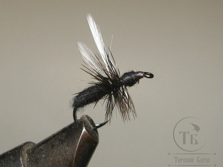 Муха муравей Ant Dif. ( 7 ) Dubb. Black Wing Kumho Dry № 10