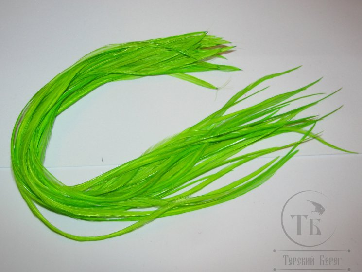 Перо из седла петуха отборное ( 1 шт ) флюр лимонно шартрезный / Fl. Lemon Chartreuse 36 - 38 см.
