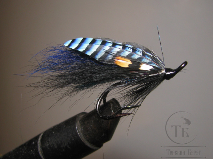 Муха лососёвая на двойнике ( 2 ) Blue Jay Black / Blue PR Mustad DL 71 BL Double № 4