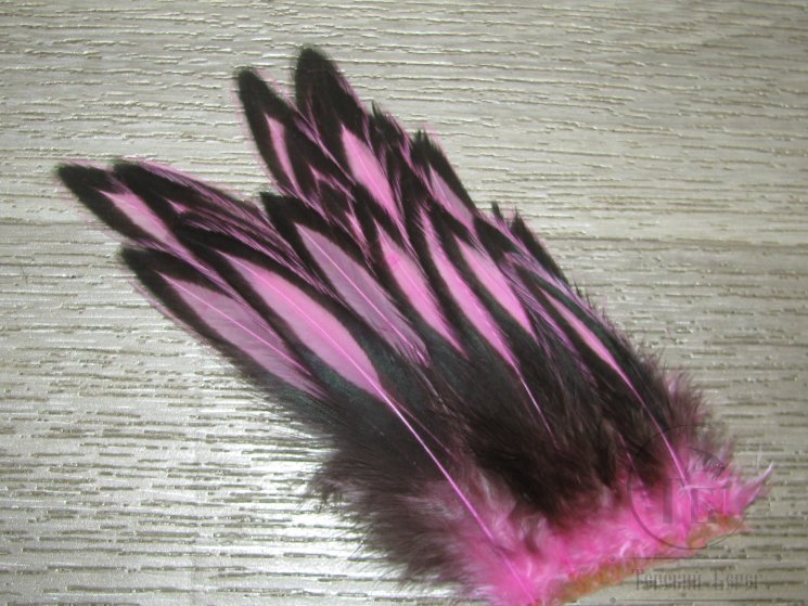 Вырез нижней части куриного скальпа BLW Fl Pink