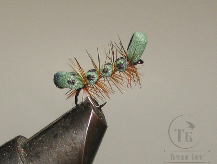 Муха Foam ( 5 ) Caterpillar Dk Olive кр. № 14