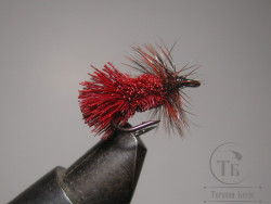 Муха на двойнике (ДВХ № 43) Goddard Caddis Claret двойник Short Кр. № 10