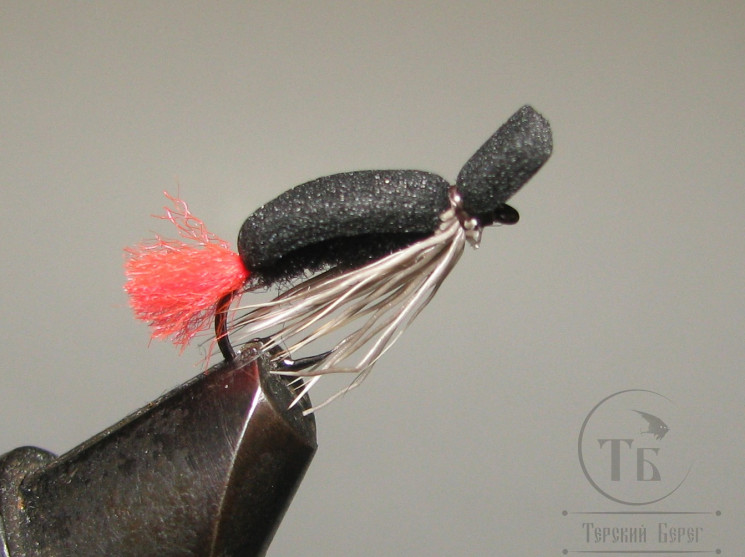 Муха Foam ( 10 ) Aqua Beetle RT кр.№ 12