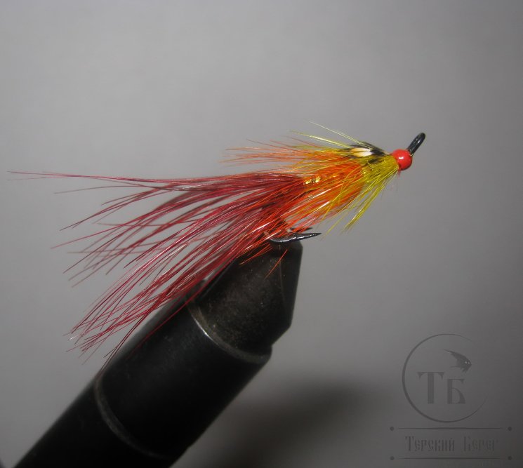 Муха лососёвая на двойнике Spey ( 16 ) Pheasant Gold  Kamasan №10 B280 black