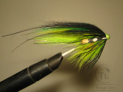 Муха лососёвая скандинавское крыло ( 83 ) Fl. Chartreuse Long Tail ( пластик 1,25 дюйма )