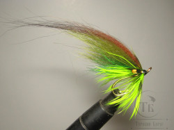 Муха лососевая на золотом двойнике ( 13 ) GHL Var. Mustad DL Gold № 4