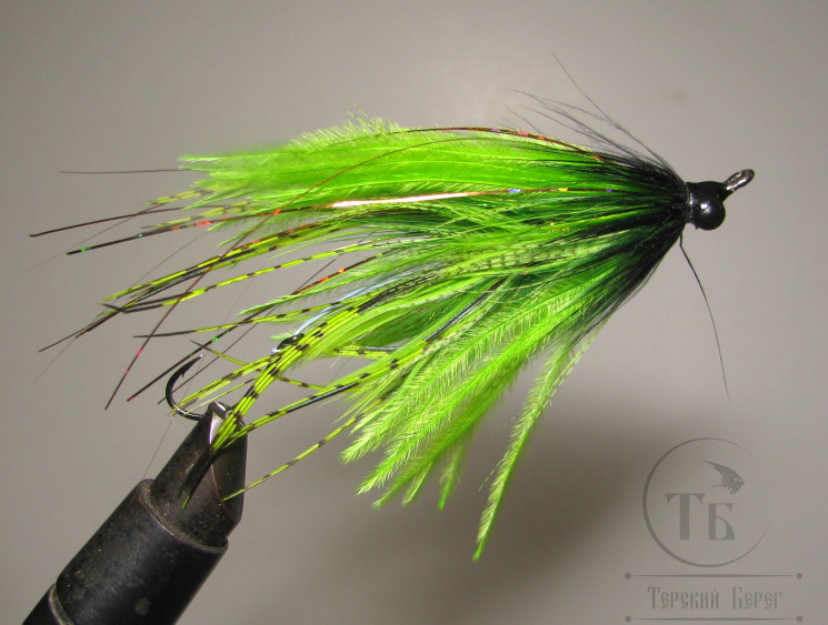 Муха интрудер ( 11 ) Black Chartreuse