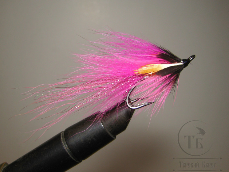 Муха лососёвая на двойнике ( 12 ) Cascade JC Fl. Fair Pink Partridge Patriot Black №4