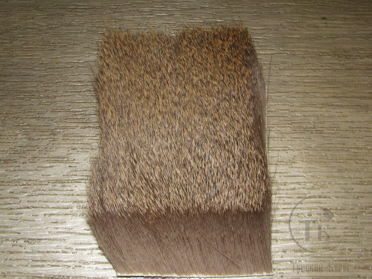 Мех оленя Comparadun Deer Md. Brown Natural Premium 8 х 6 cm.