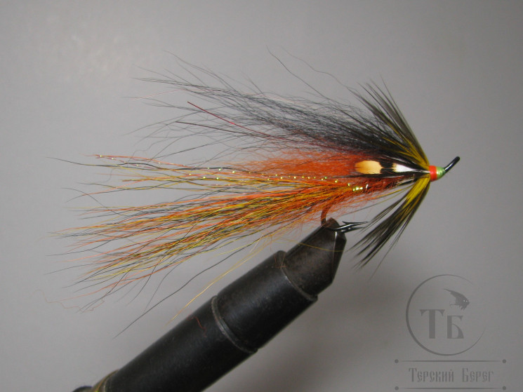 Муха лососёвая на двойнике ( 10 ) Cascade WG Var. Kamasan B280 №6 