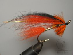 Муха лососевая на одинарном крючке ( 19 ) Orange Varzuga  Kumho Salmon Gold № 2/0