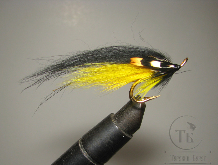 Муха лососевая на золотом двойнике ( 47 ) Golden Killer TD Var Mustad DL Gold № 4