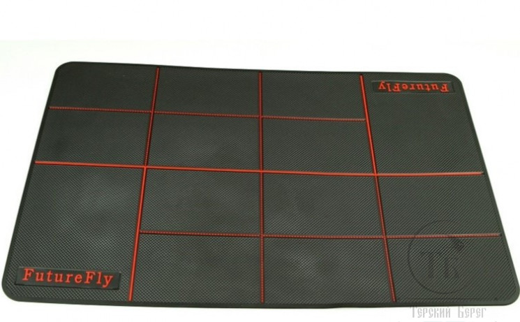 Силиконовый коврик для крючков и головок Silicone Patch Black Future Fly 