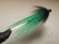 Муха лососёвая английское крыло WG Tube ( 61 ) Plastic 1 1/4 дюйма Black / Green ( чёрно зеленая )