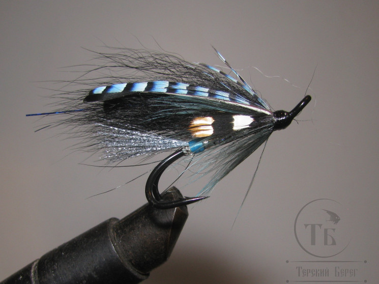 Муха лососёвая на двойнике ( 1 ) Blue Jay Black Partridge Heavy Double № 2