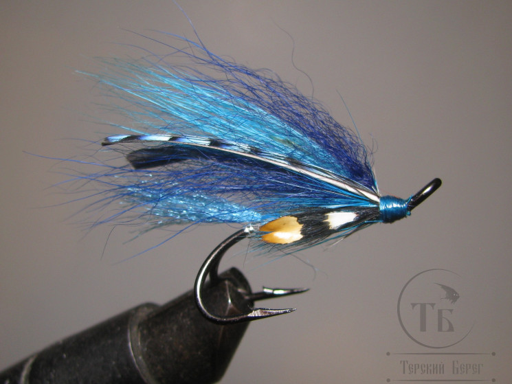 Муха лососёвая на двойнике ( 5 ) Blue Jay Black SDB Partridge Heavy Double № 2