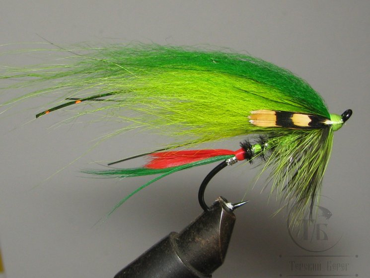 Муха лососевая на одинарном крючке ( 34 ) Greenhighlander Peacock  Kumho Salmon Black № 2