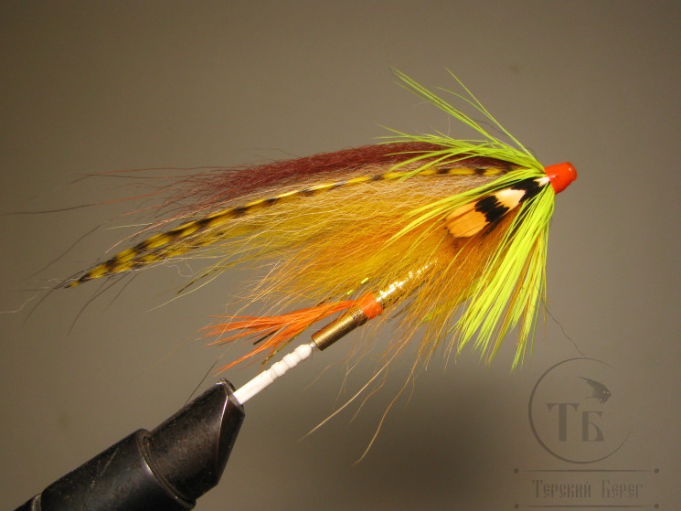 Муха лососёвая скандинавское крыло Robin Hood ( 38 ) RH Fl. Rusty Banana ( медь трубка 1,75 дюйма)