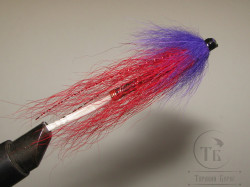 Муха лососёвая английское крыло WG Tube ( 64 ) Plastic 1 1/4 дюйма Purple / Red ( фиолетово красная )